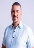 Foto de urna de Cicinho
