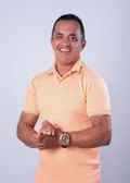 Foto de urna de Bel do Oleo