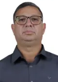 Foto de urna de César Policial