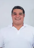 Foto de urna de Leo da Bolandeira